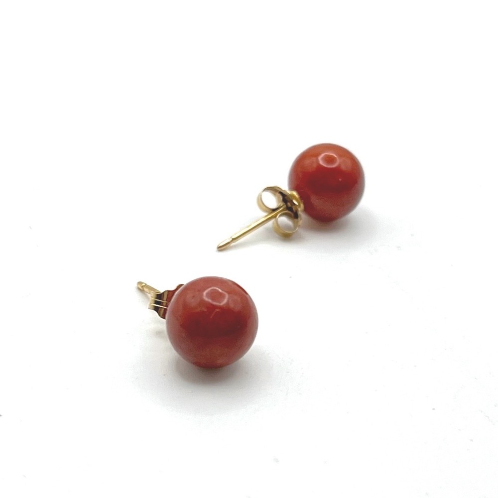 Red‎ Jadeite Jade Bead Stud Earrings 14k Yellow Gold